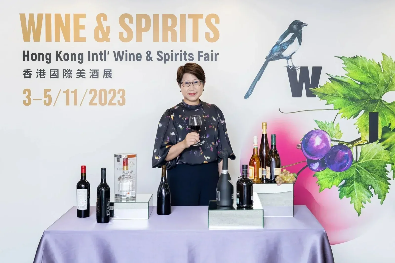 中華人民共和国香港特別行政区のHong Kong International Wine & Spirits Fairに集う東南アジアのバイヤー